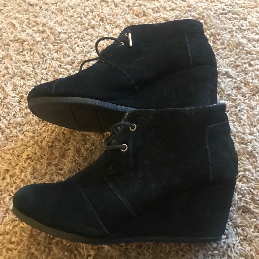 Women’s Toms Wedges